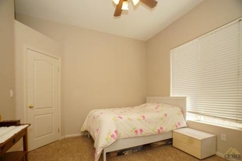 13605 Providence Pl, Bakersfield, CA 93314 photo 11