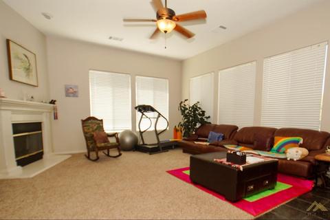 13605 Providence Pl, Bakersfield, CA 93314 photo 8