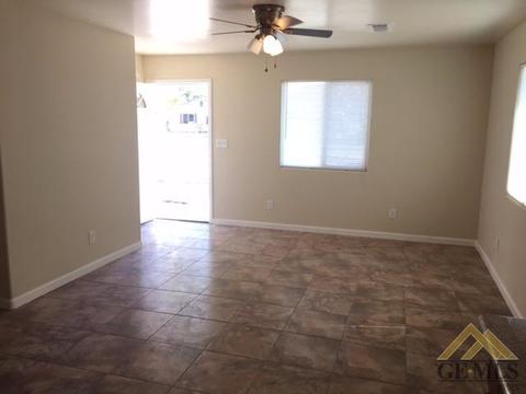 1415 E 9th St, Bakersfield, CA 93307 photo 4