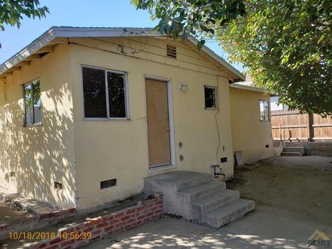 104 E St, Taft, CA 93268 photo 4