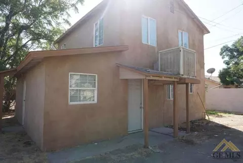 209 E Harding Ave, Bakersfield, CA 93308 photo 6