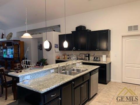 9324 Whitman Ave, Bakersfield, CA 93311 photo 8