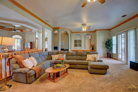 16570 Barton Ln, Bakersfield, CA 93314 photo 12