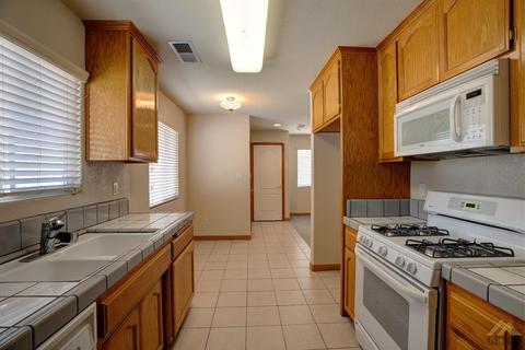 16570 Barton Ln, Bakersfield, CA 93314 photo 6