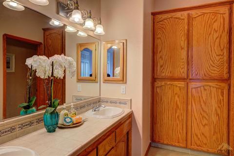 16570 Barton Ln, Bakersfield, CA 93314 photo 22