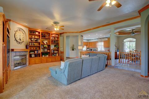16570 Barton Ln, Bakersfield, CA 93314 photo 8