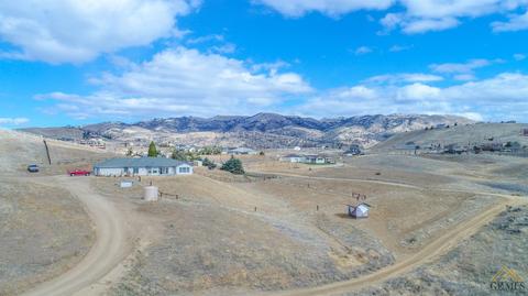 20271 Oak Knoll Dr, Tehachapi, CA 93561 photo 2