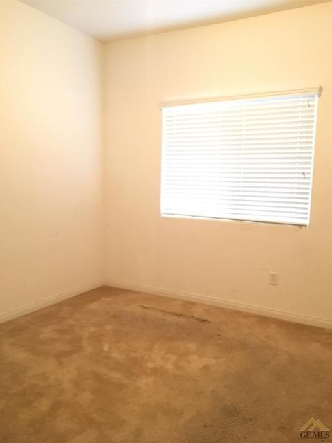 3001 Eagle Valley Pl, Bakersfield, CA 93313 photo 5