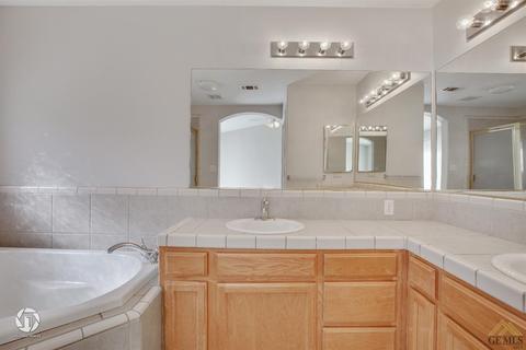4415 Silver Maple Ct, Bakersfield, CA 93313 photo 13