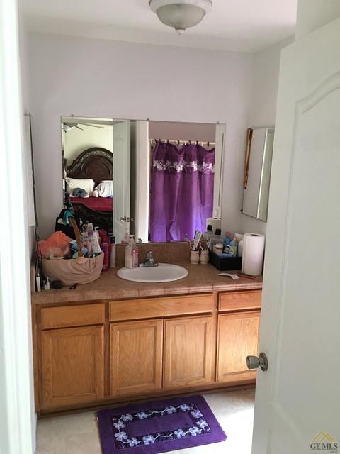 1909 E Planz Rd, Bakersfield, CA 93307 photo 7