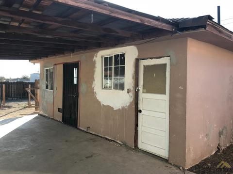 300 Tyler St, Taft, CA 93268 photo 14