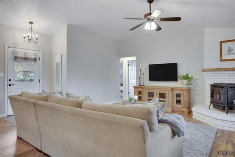 30401 Drake Ct, Tehachapi, CA 93561 photo 9