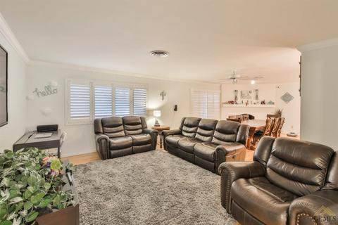 3208 Pendleton Ct, Bakersfield, CA 93309 photo 6