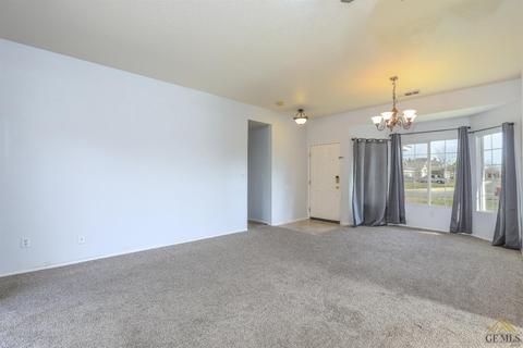 1029 Green St, Tehachapi, CA 93561 photo 6