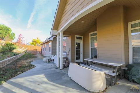 22001 Tiny Ct, Tehachapi, CA 93561 photo 10