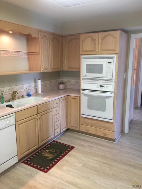 3916 Crescent Dr, Bakersfield, CA 93306 photo 8