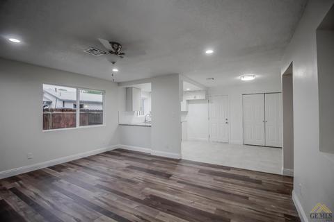 836 Stephen Ct, Wasco, CA 93280 photo 3