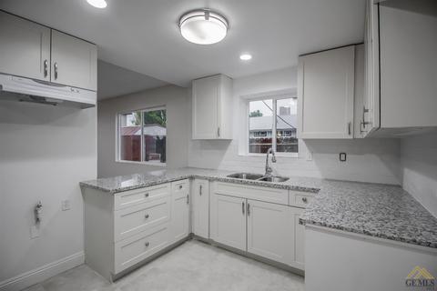 836 Stephen Ct, Wasco, CA 93280 photo 9