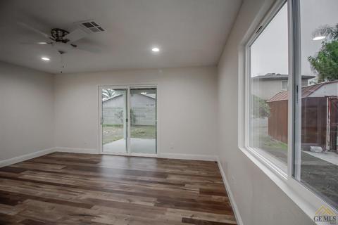 836 Stephen Ct, Wasco, CA 93280 photo 6