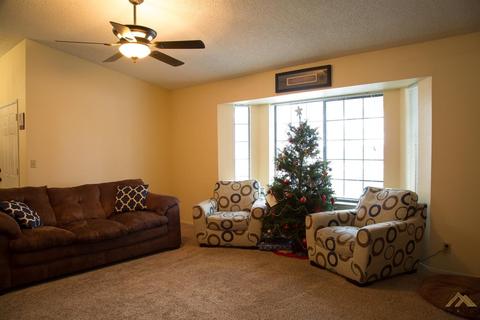 118 Chaparrel St, Tehachapi, CA 93561 photo 7