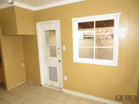518 Bell Ave, Taft, CA 93268 photo 16