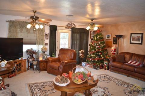 2100 E Burbank St, Shafter, CA 93263 photo 9