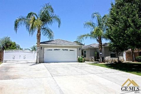 8100 Libby Ct, Bakersfield, CA 93313 photo 1