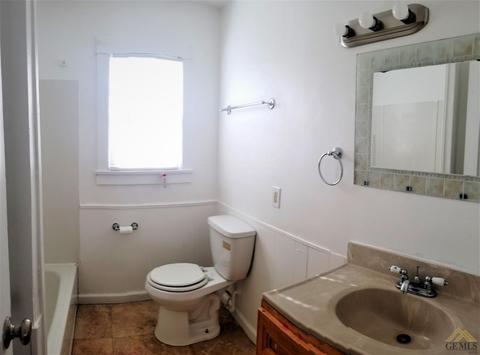 1709 3rd St, Wasco, CA 93280 photo 15