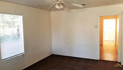 1709 3rd St, Wasco, CA 93280 photo 6
