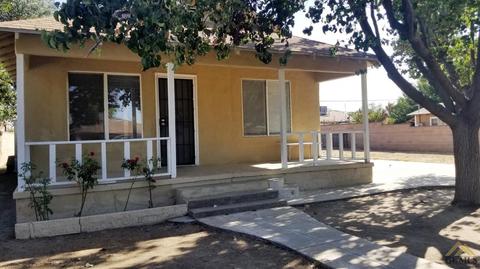 1709 3rd St, Wasco, CA 93280 photo 2