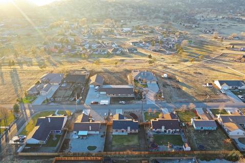 18280 Santa Anita St, Tehachapi, CA 93561 photo 28