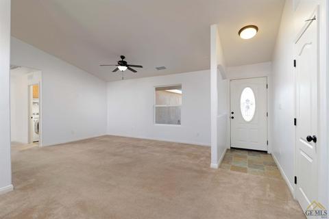 18280 Santa Anita St, Tehachapi, CA 93561 photo 7