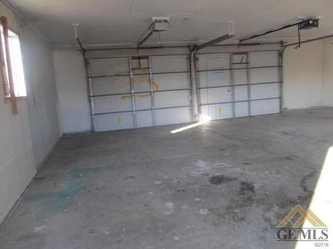 513 Fillmore St, Taft, CA 93268 photo 11