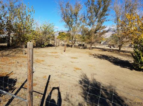 15191 Sage Ln, Weldon, CA 93283 photo 9