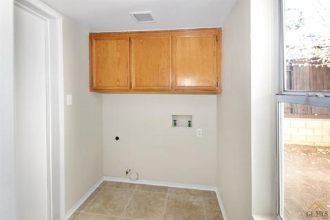 1161 Redwood Ct, Tehachapi, CA 93561 photo 11