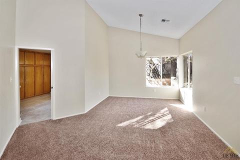 1161 Redwood Ct, Tehachapi, CA 93561 photo 6