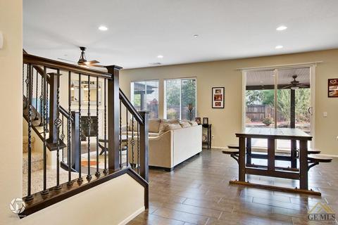 15946 Cusano Pl, Bakersfield, CA 93314 photo 7