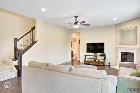 15946 Cusano Pl, Bakersfield, CA 93314 photo 17