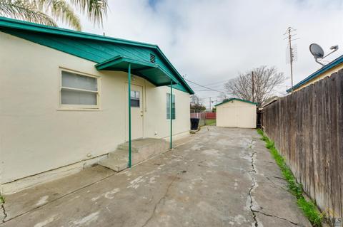 754 Oak Ave, Wasco, CA 93280 photo 2
