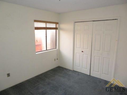 503 Sierra St, Taft, CA 93268 photo 12