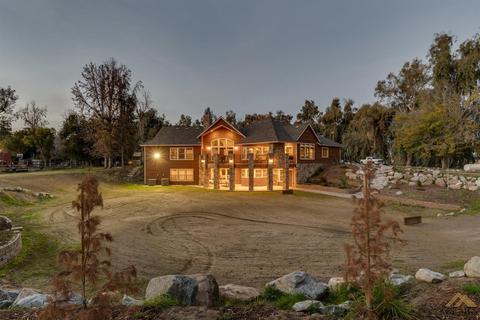 13907 Johnson Rd, Bakersfield, CA 93314 photo 2