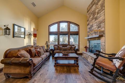 13907 Johnson Rd, Bakersfield, CA 93314 photo 9