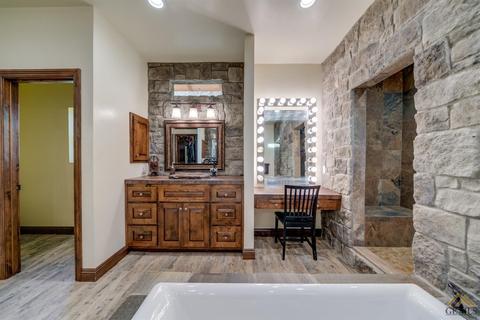 13907 Johnson Rd, Bakersfield, CA 93314 photo 14