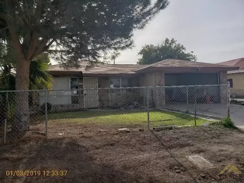 151 E 2nd St, Buttonwillow, CA 93206 photo 2