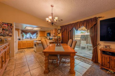 268 Burns Ct, Shafter, CA 93263 photo 13