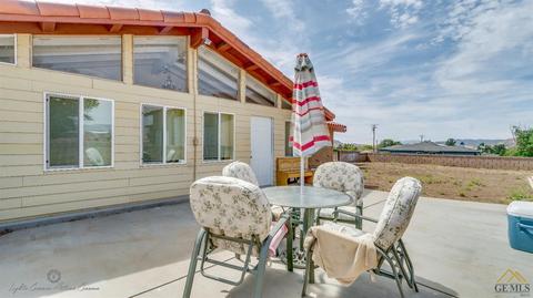 21010 Angel St, Tehachapi, CA 93561 photo 5