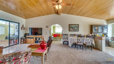 21010 Angel St, Tehachapi, CA 93561 photo 4