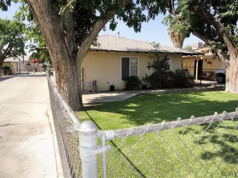 340 Euclid Ave, Shafter, CA 93263 photo 11