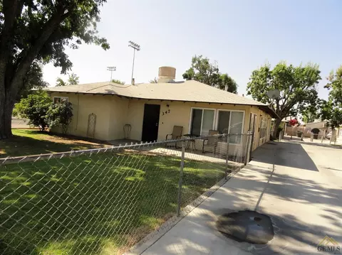 340 Euclid Ave, Shafter, CA 93263 photo 12