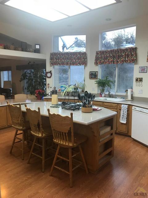 20136 Knob Hill Rd, Tehachapi, CA 93561 photo 9